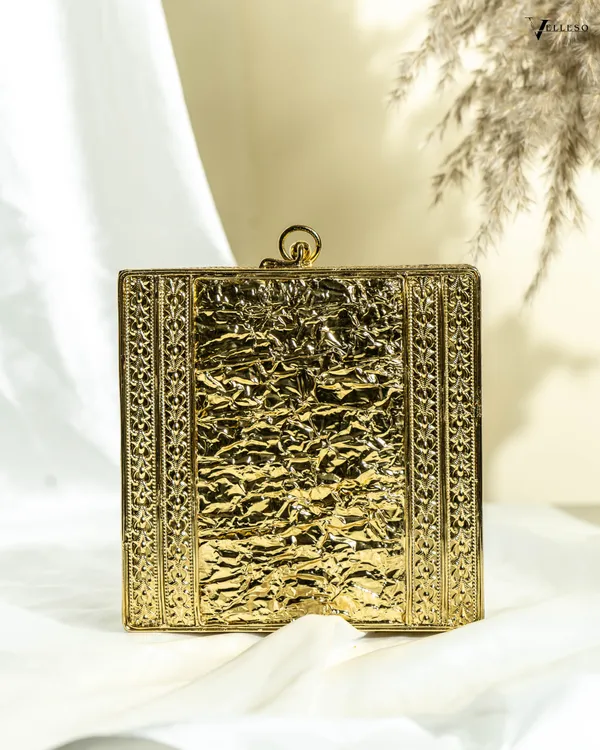 Veloura_Vintage_Vault
